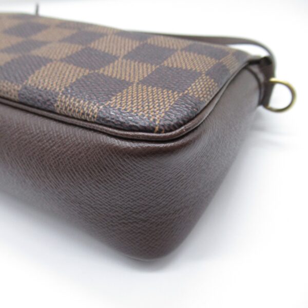 2101217807241 7 LOUIS VUITTON Truth Makeup Accessory Pouch Damier Brown