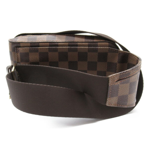 2101217807319 2 LOUIS VUITTON Jeronimos Waist Bag Damier Brown