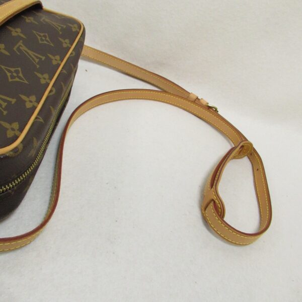 2101217818414 8 LOUIS VUITTON Trocadero 27 Shoulder Bag Monogram Brown