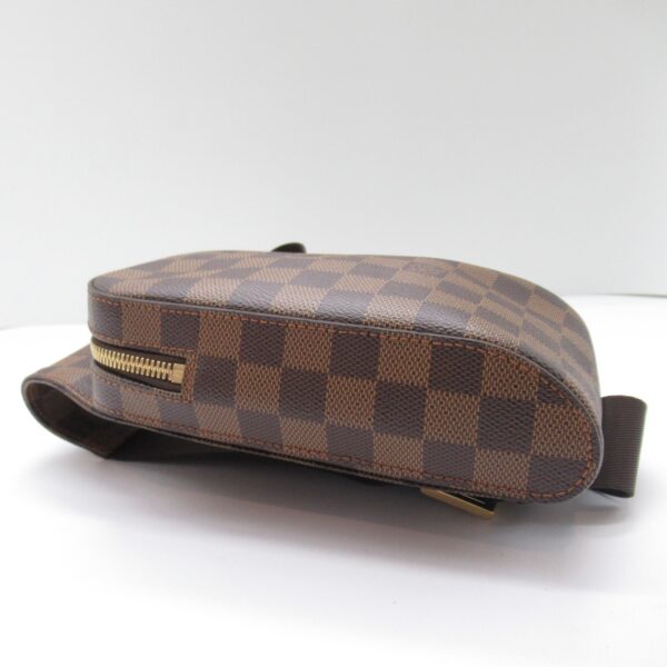 2101217818759 7 LOUIS VUITTON Jeronimos Waist Bag Damier Brown