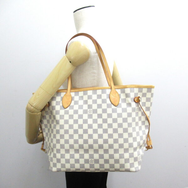 2101217826273 5 LOUIS VUITTON Neverfull MM Tote Bag Damier Azur Ivory