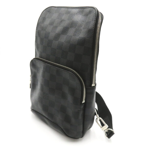 2101217828338 3 LOUIS VUITTON Avenue Sling Bag Damier Graphite Black