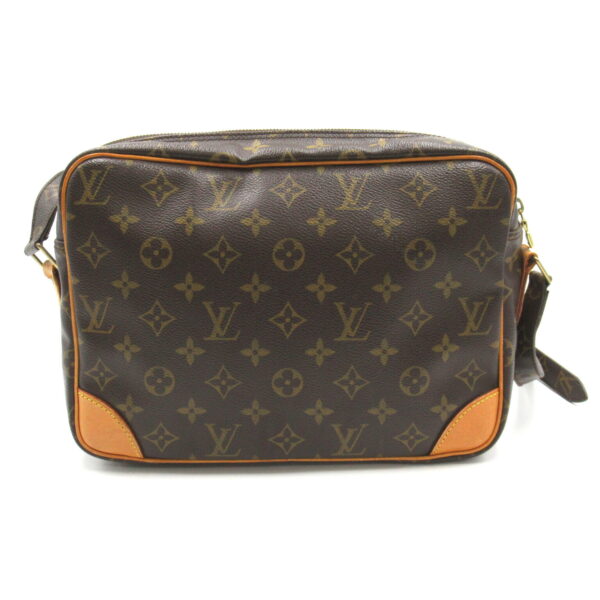 2101217834032 2 LOUIS VUITTON Nile Shoulder Bag Monogram Brown