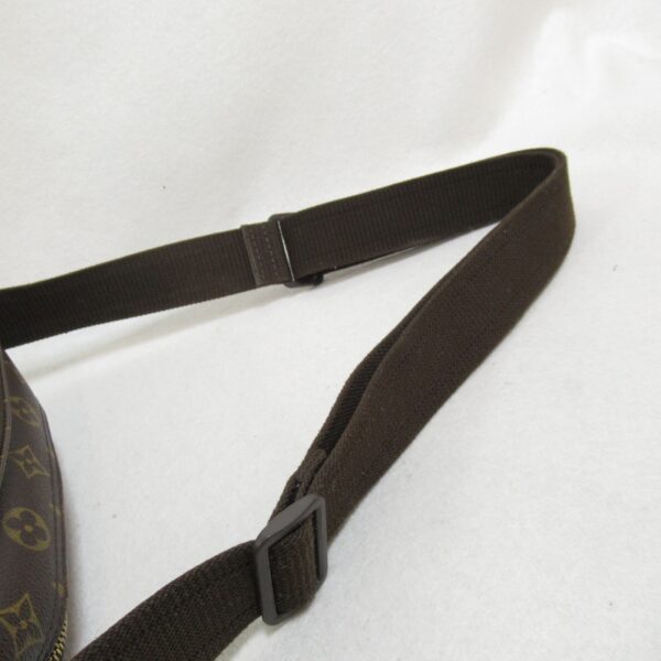 2101217834278 8 LOUIS VUITTON Reporter PM Shoulder Bag Monogram Brown