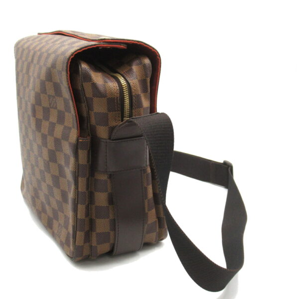 2101217834919 3 LOUIS VUITTON Naviglio Messenger Bag Damier Brown