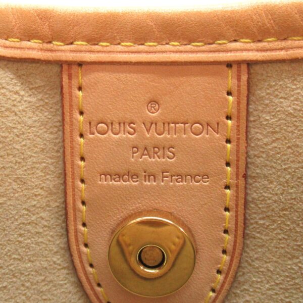 2101217841931 3 LOUIS VUITTON Galliera PM Shoulder Bag Monogram Brown