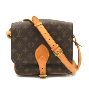 2101217842341 1 Gucci Shoulder Bag Leather Yellow