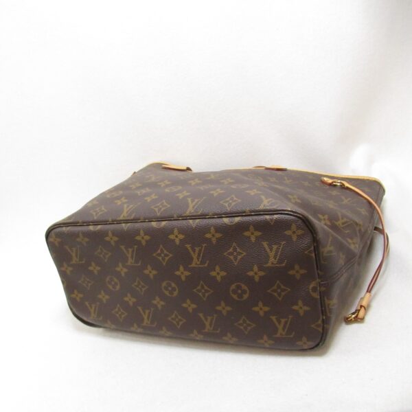 2101217842419 5 LOUIS VUITTON Neverfull MM Tote Bag Monogram Brown