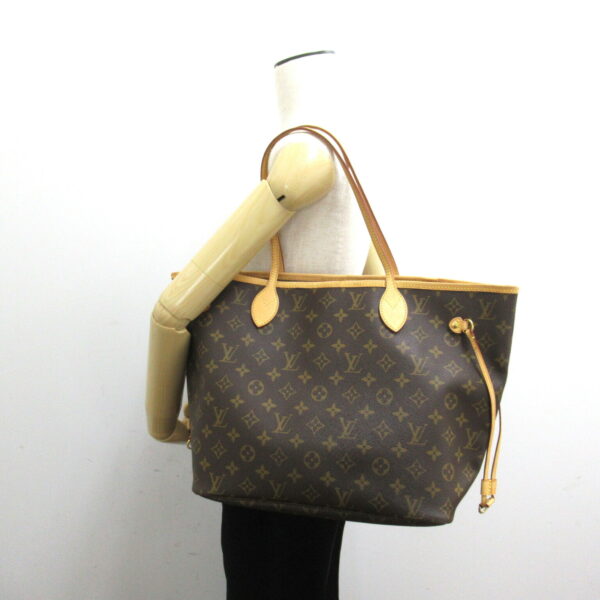 2101217842563 5 LOUIS VUITTON Neverfull MM Tote Bag Monogram Bag Brown