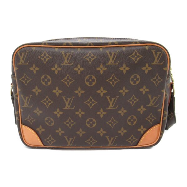 2101217843355 5 LOUIS VUITTON Nile Shoulder Bag Monogram Brown