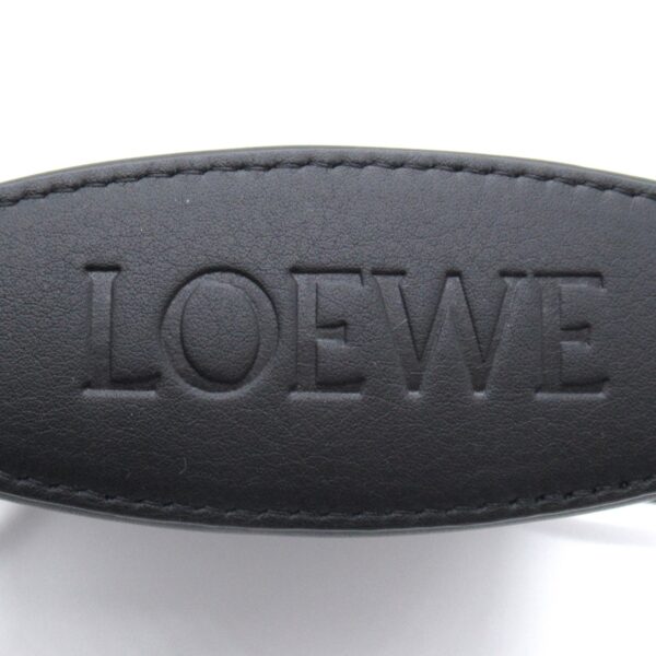 2101217846011 10 Loewe Leather Pochette Shoulder Bag Black