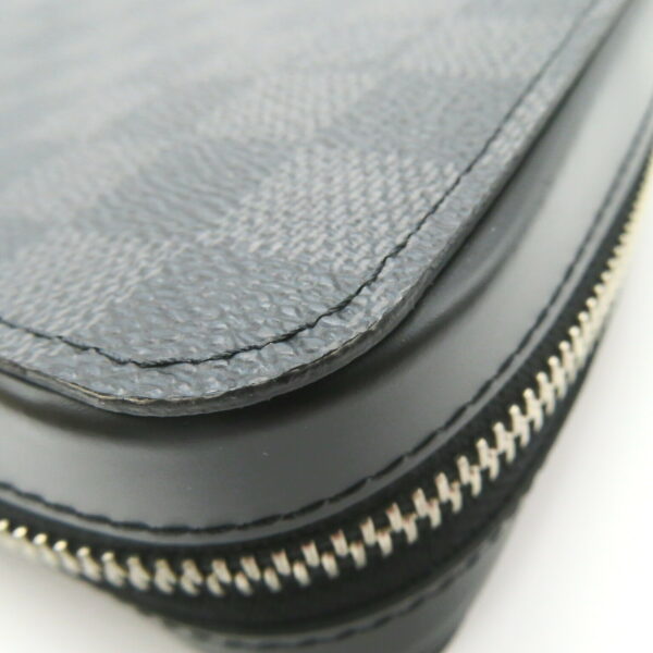 2101217851060 9 LOUIS VUITTON Zippy XL Round Long Graphite Wallet Black