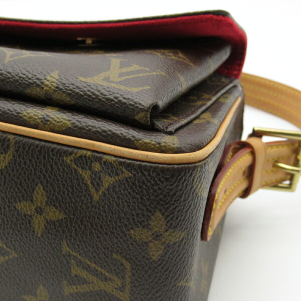 2101217884488 6 Louis Vuitton Viva Cite MM Monogram Shoulder Bag Brown