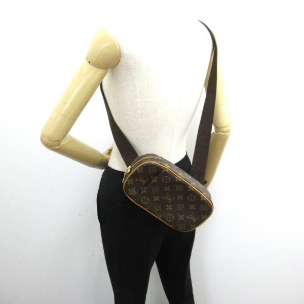 2101217908627 5 Louis Vuitton Pochette Ganju Monogram Waist Bag Brown