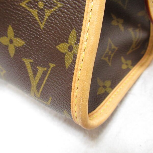 2101217917926 6 Louis Vuitton Popincourt Monogram Handbag Brown