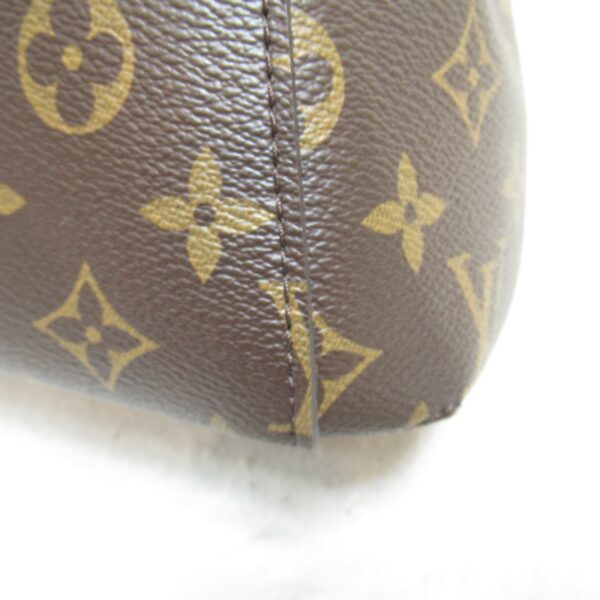 2101218004564 6 Louis Vuitton Montaigne MM Monogram Tote Bag Brown