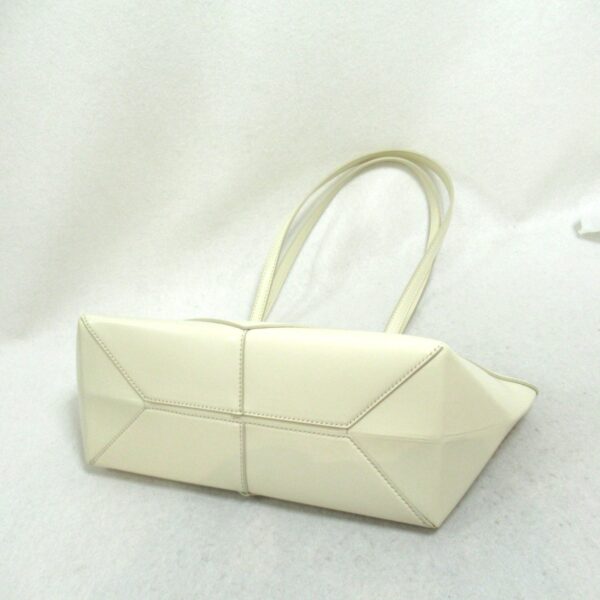 2101218039177 5 Loewe Puzzle Fold Calf Leather Shoulder Bag Beige