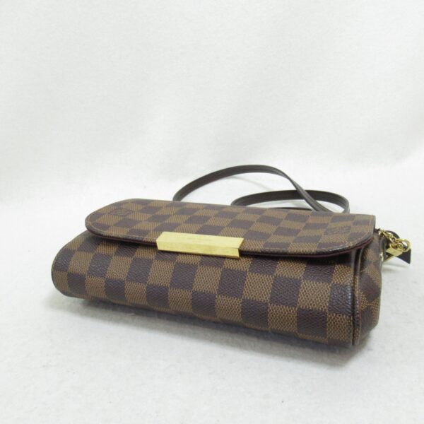 2101218057775 5 Louis Vuitton Favorite PM Damier Shoulder Bag Brown