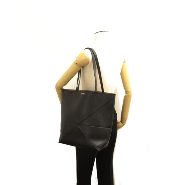 2101218068375 5 Loewe Puzzle Fold Leather Tote Bag Black