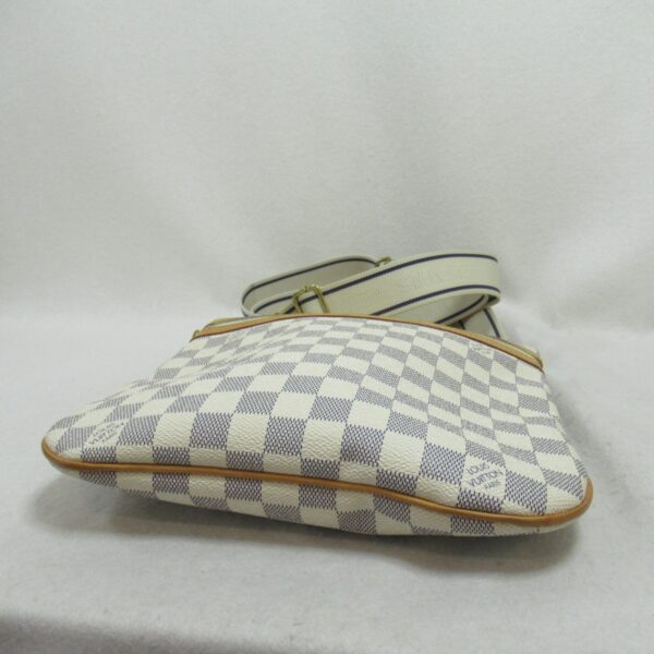 2101218073300 5 Louis Vuitton Pochette Bossfort Shoulder Bag Damier Azur Ivory