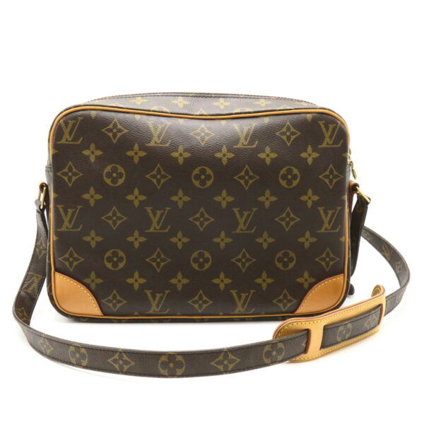 2101218100297 2 Louis Vuitton Nile Shoulder Bag Monogram Brown