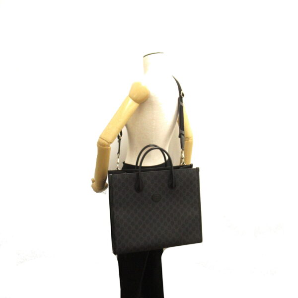 2101218101164 5 Gucci Interlocking G Tote Bag Black