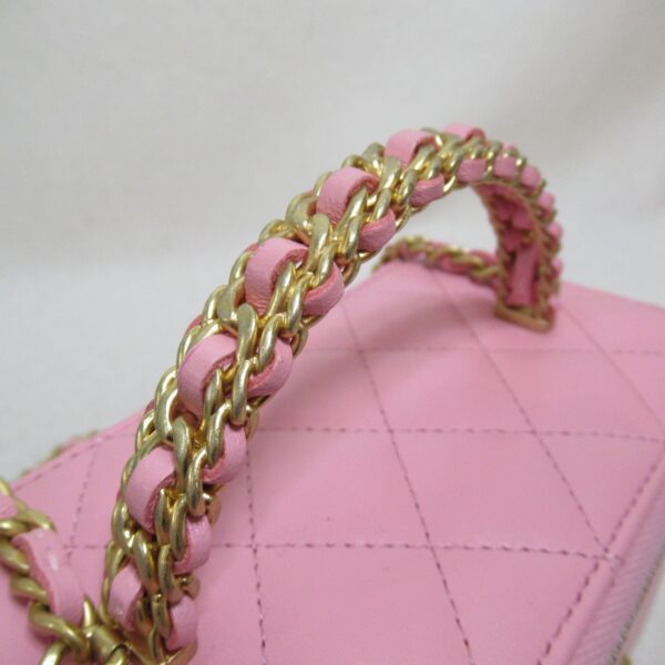 2104102217514 8 CHANEL Vanity Chain Shoulder Bag Lambskin Pink