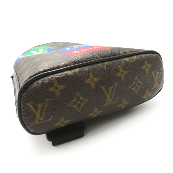 2106800523898 4 Louis Vuitton Chalk Sling Bag Monogram BrownBlack