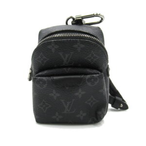 2106800524635 1 Gucci Sherry Line Messenger Bag