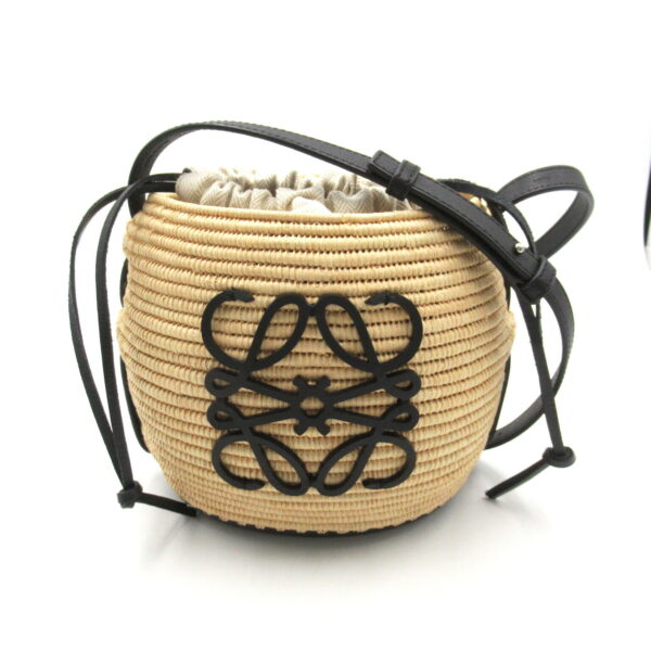 2106800538380 1 Loewe Beehive Anagram Raffia Shoulder Bag Beige Black