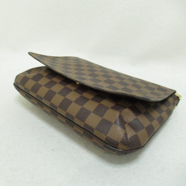 2107400213318 6 Louis Vuitton Musette Tango Short Shoulder Bag Damier Brown