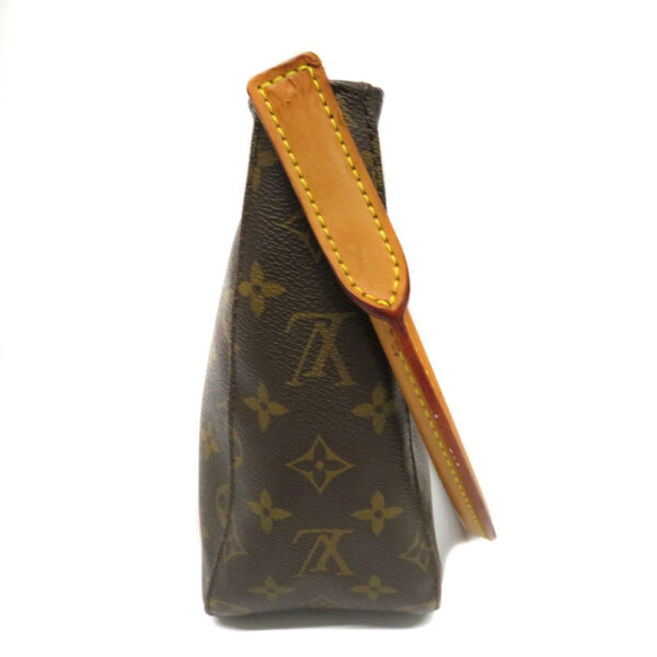 21075224 Louis Vuitton Looping MM Shoulder Bag Monogram Canvas Brown