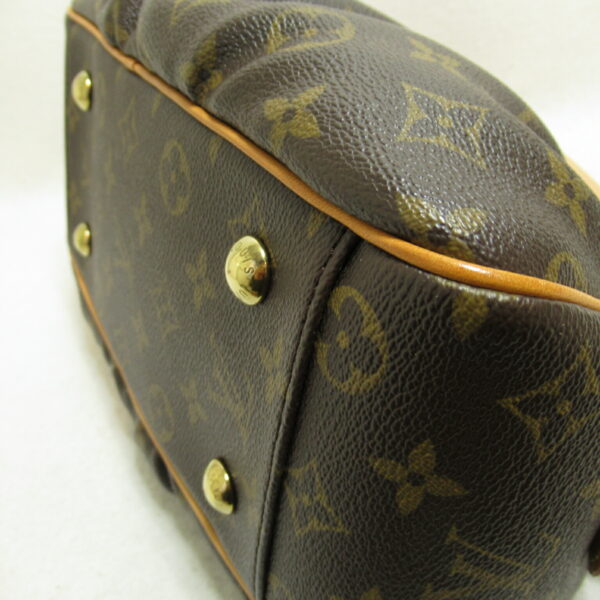 2107600955476 9 Louis Vuitton Clara Shoulder Bag Monogram Brown