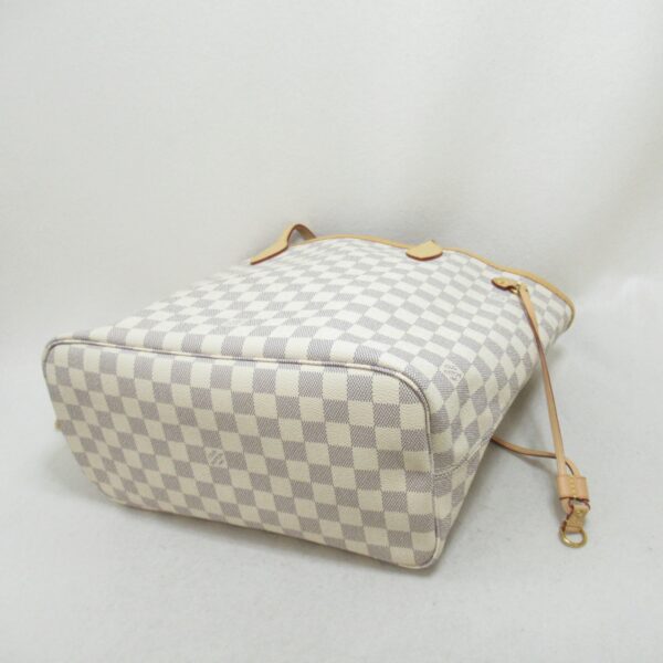 2107600998183 5 Louis Vuitton Neverfull MM Damier Azur Tote Bag Ivory