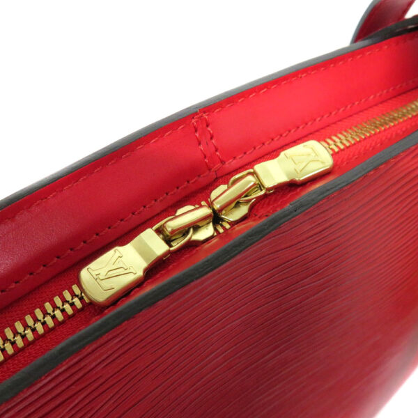 210813110 Louis Vuitton Rusac Tote Bag Epi Carmine Red