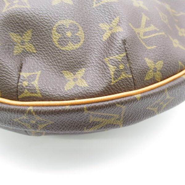 2118400101550 5 Louis Vuitton Croissant MM Shoulder Bag Monogram Brown