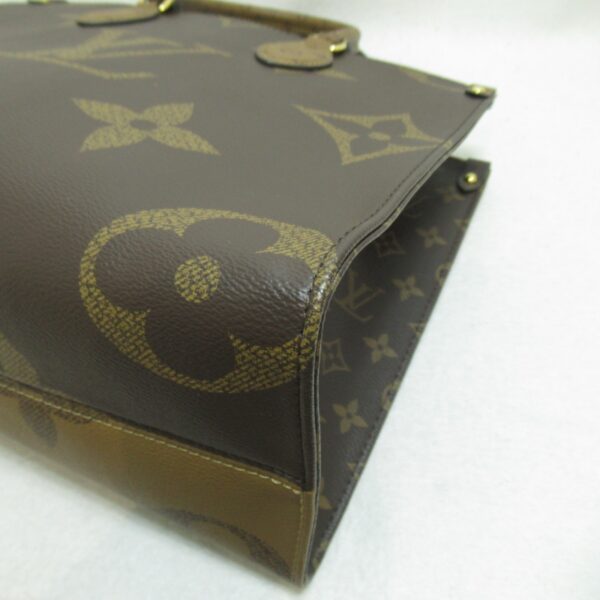 2118700054013 8 Louis Vuitton On the Go MM Tote Bag Monogram Giant Brown