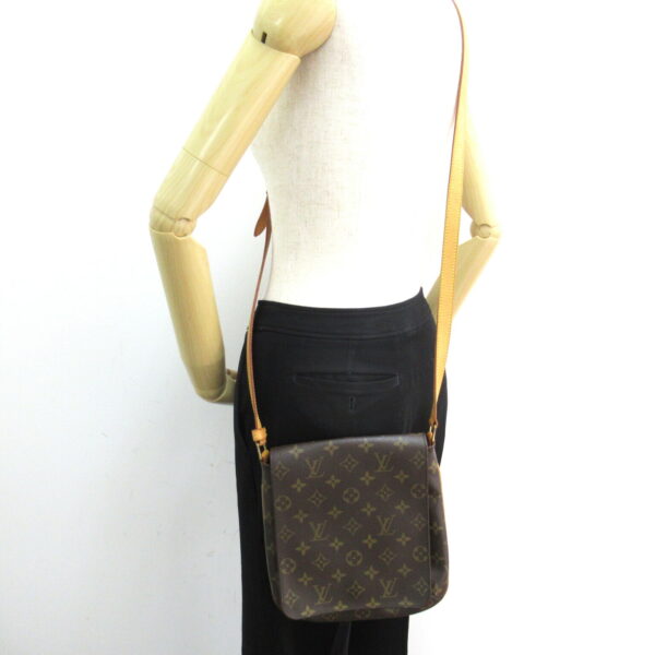 2118700056208 5 Louis Vuitton Musette Salsa Long Shoulder Bag Monogram Brown