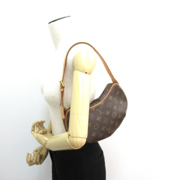 2118800080431 5 Louis Vuitton Pochette Croissant Shoulder Bag Monogram Brown