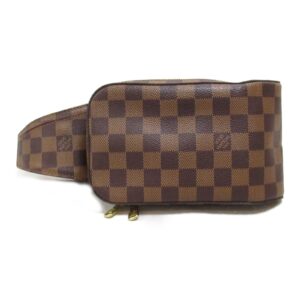 2118800096715 2 Louis Vuitton Trotter Shoulder Bag Monogram Brown