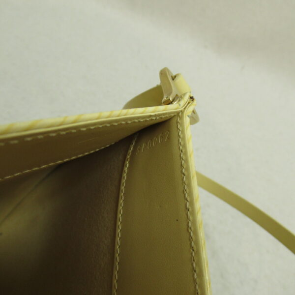 2118900026179 7 Louis Vuitton Pochette Demilune Pouch Epi Yellow Vanilla