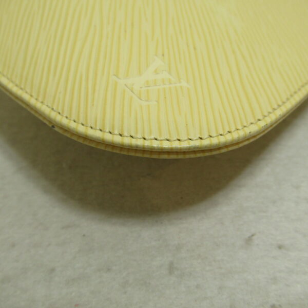 2118900026179 9 Louis Vuitton Pochette Demilune Pouch Epi Yellow Vanilla