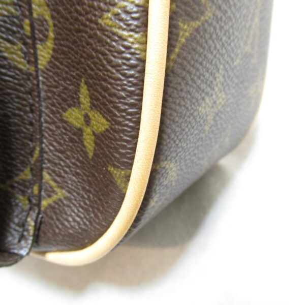 2119900002019 6 Louis Vuitton Hudson GM Shoulder Bag Monogram Brown