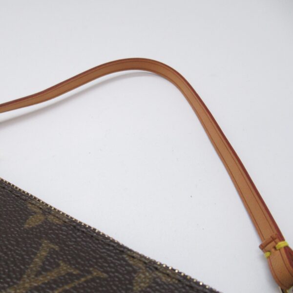 2119900005362 6 LOUIS VUITTON Pochette Accessory Pouch Monogram Brown