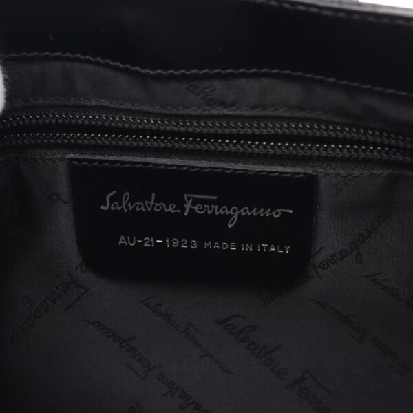 2120700138037 4 Salvatore Ferragamo Vara Leather Shoulder Bag Black