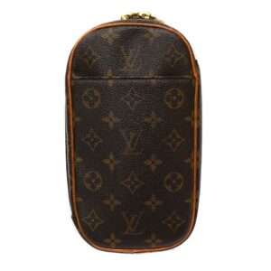 22 2027 1 Louis Vuitton Saint Cloud Shoulder Bag