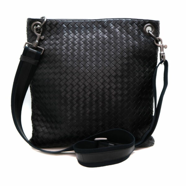 22 2165 2 Bottega Veneta Messenger Shoulder Bag Leather Black