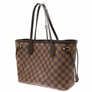 22 3201 1 Louis Vuitton Saumur 35 Monogram Shoulder Bag Brown