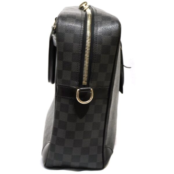 22 3302 3 Louis Vuitton Porte de Cumain Voyage Damier Graphite Business Bag