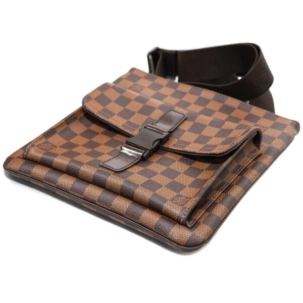 22 3468 7 Louis Vuitton Pochette Melvire Damier Shoulder Bag